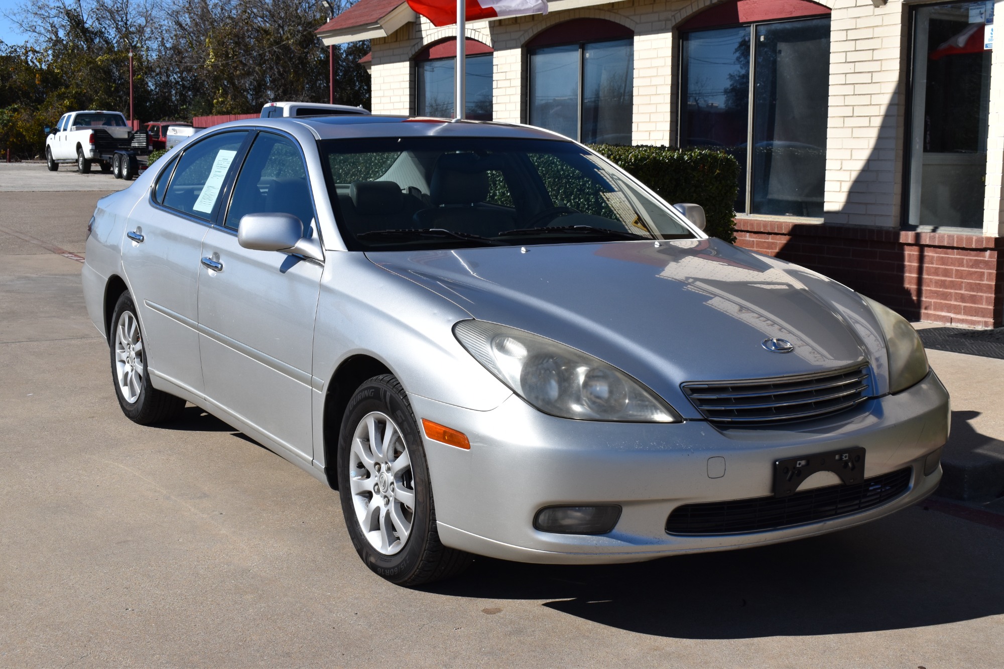 photo of 2002 Lexus ES 300 Sedan